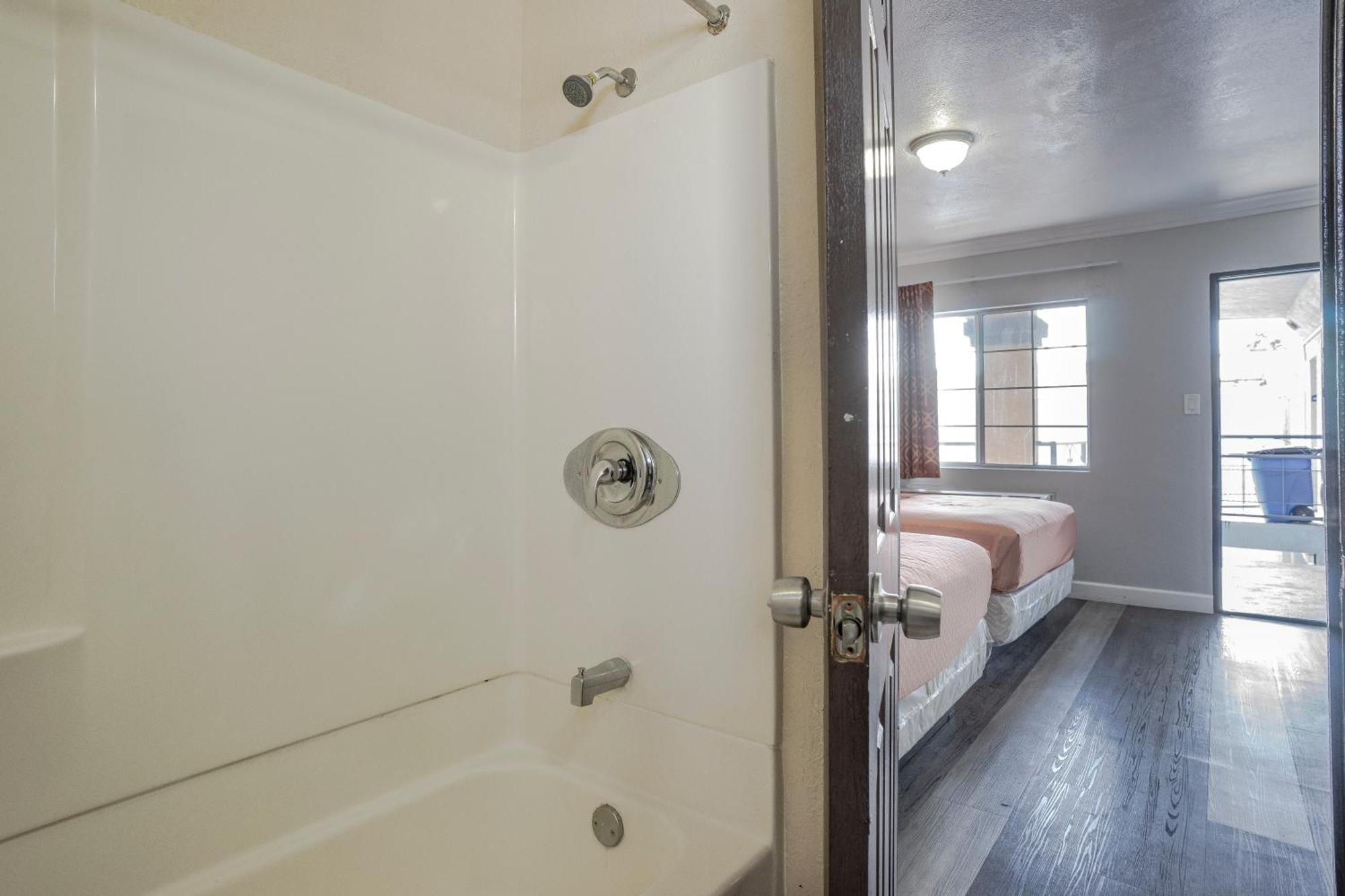 לוס אנג'לס Value Inn Hollywood מראה חיצוני תמונה
